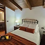 La Clerecia De 3*